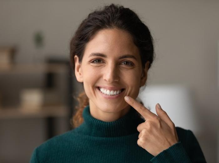 Dental Bonding to Repair Damaged Teeth